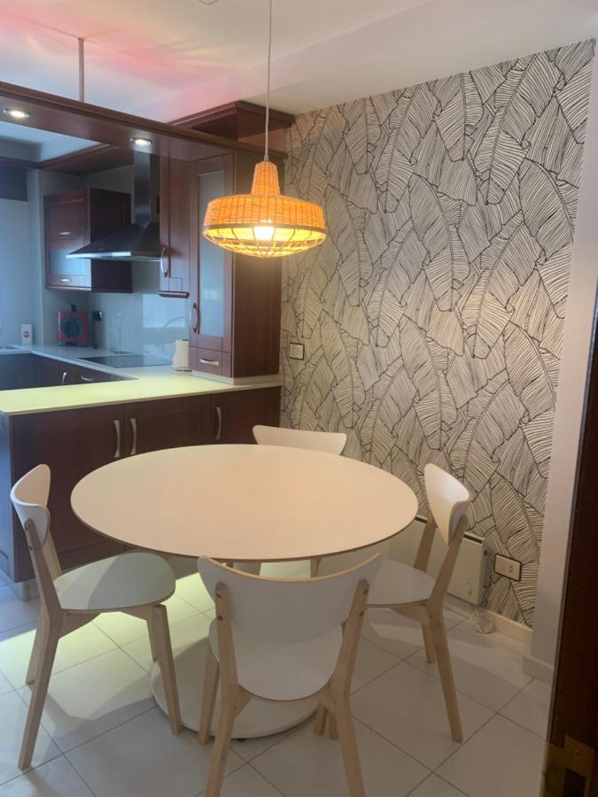 Byhouse Gran Via 35 Apartment Sarria Ngoại thất bức ảnh